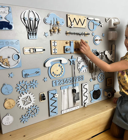 Extra large Montessori busy board with activities (60×80 cm)