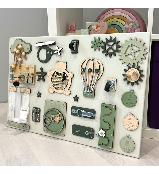 Medium Montessori busy board (40×60 cm)