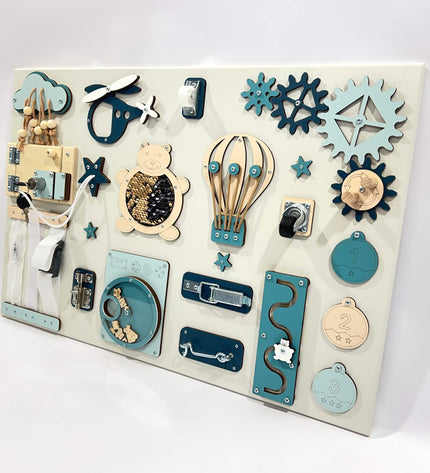 Medium Montessori busy board (40×60 cm)