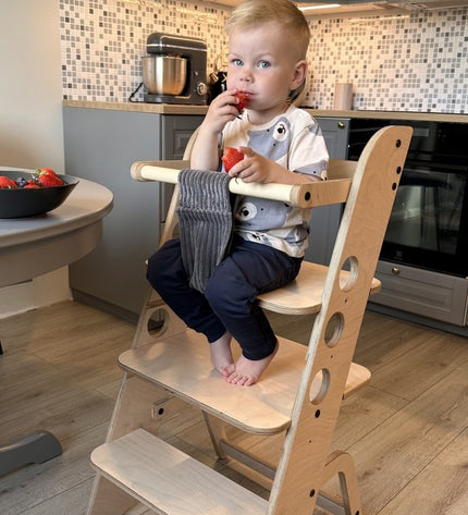 Montessori Learning Tower, Kitchen Helper - Louis