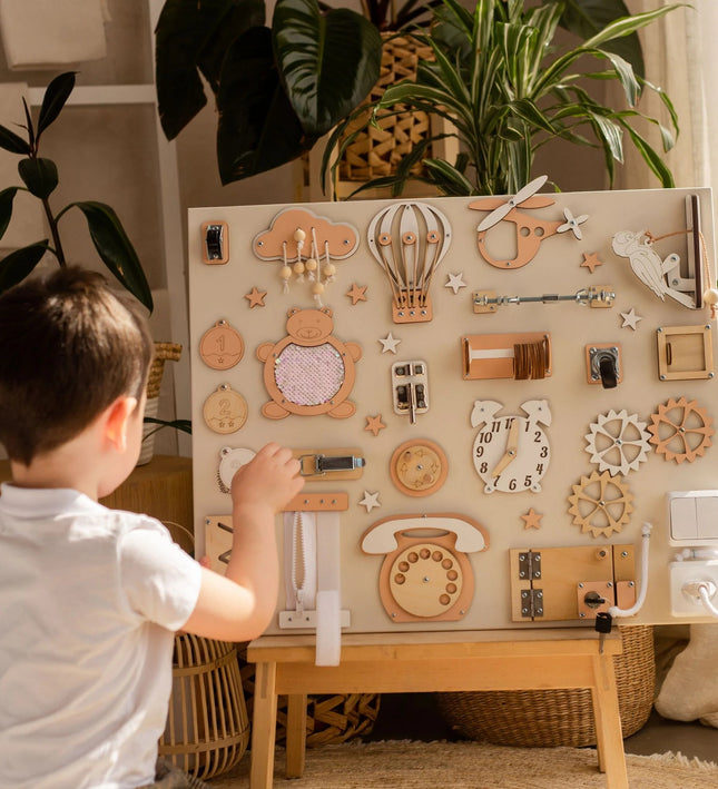 Montessori Marvel busy board (50×60 cm)